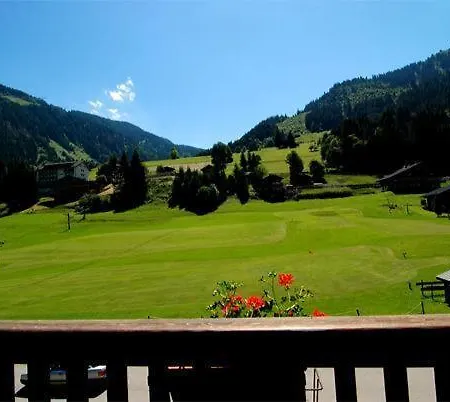 Josephine Hotel apartamentowy 3*